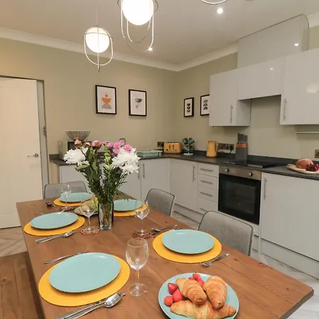 Columbus View Scarborough